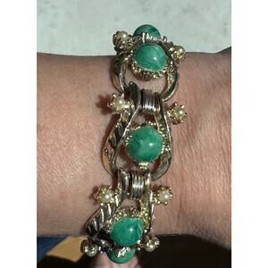 Vintage Green Turquoise Seafoam Color Cabochon Bracelet. Intricate Jewelry!